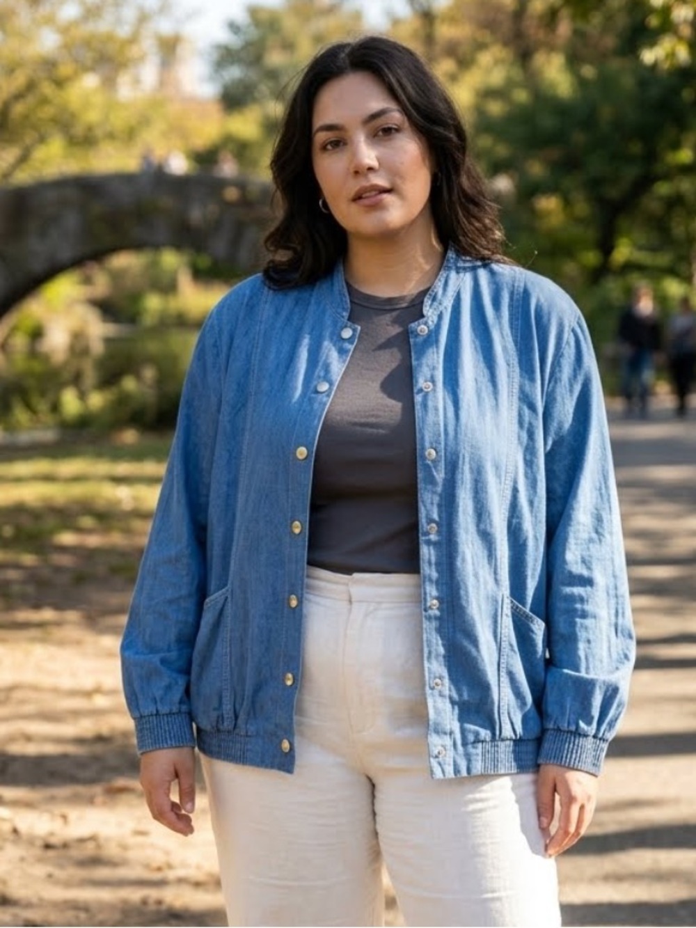 Vintage D’ALLAIRDS Blue Denim Bomber Jacket with Snap Front
XL